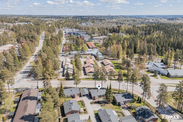 Keihäskuja 1