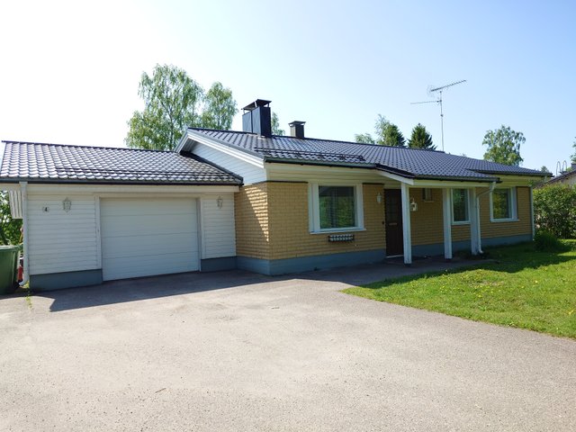 Lukkarintie 4