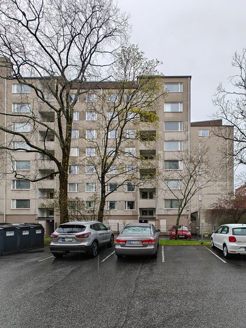 Luostarinkatu 12 B