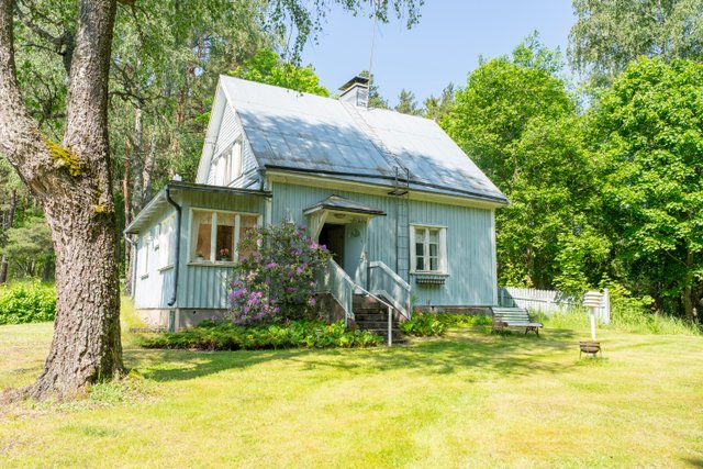 Kruuvantie 30