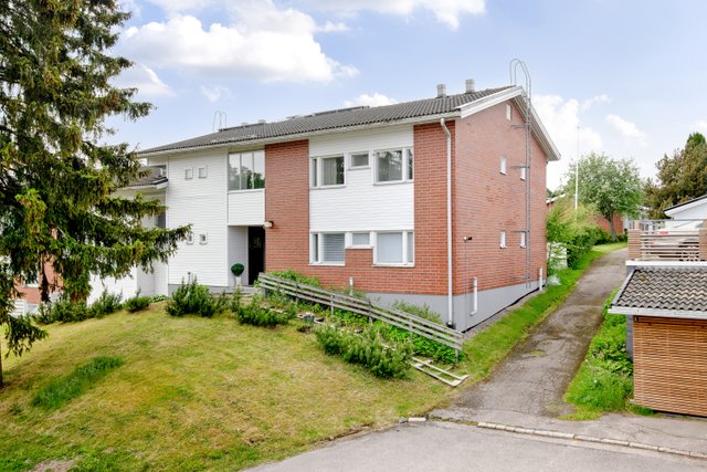 Pääskyläntie 3 A