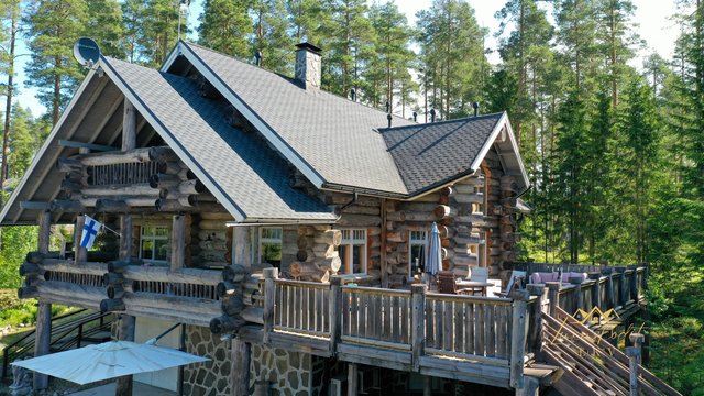 Töyrätie 6